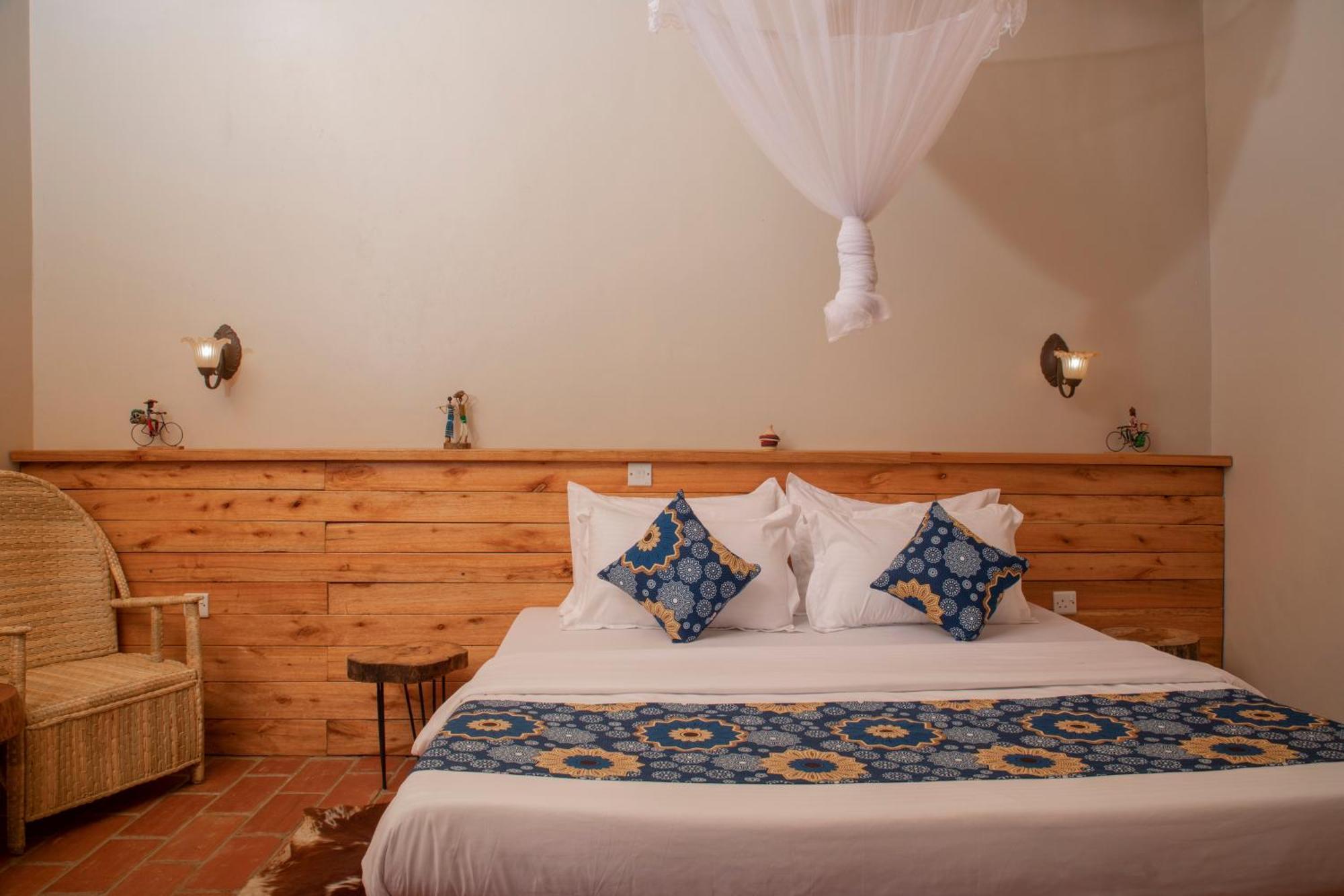 Kaswa Lodge Fort Portal ภายนอก รูปภาพ