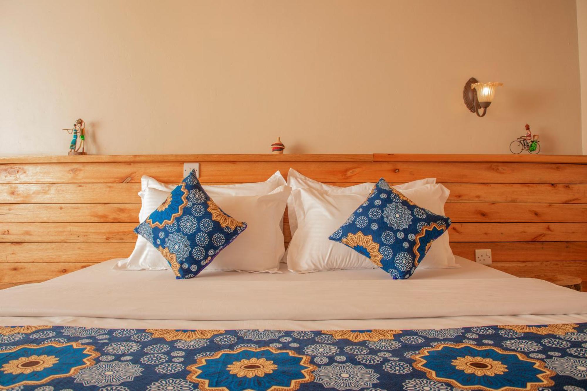 Kaswa Lodge Fort Portal ภายนอก รูปภาพ